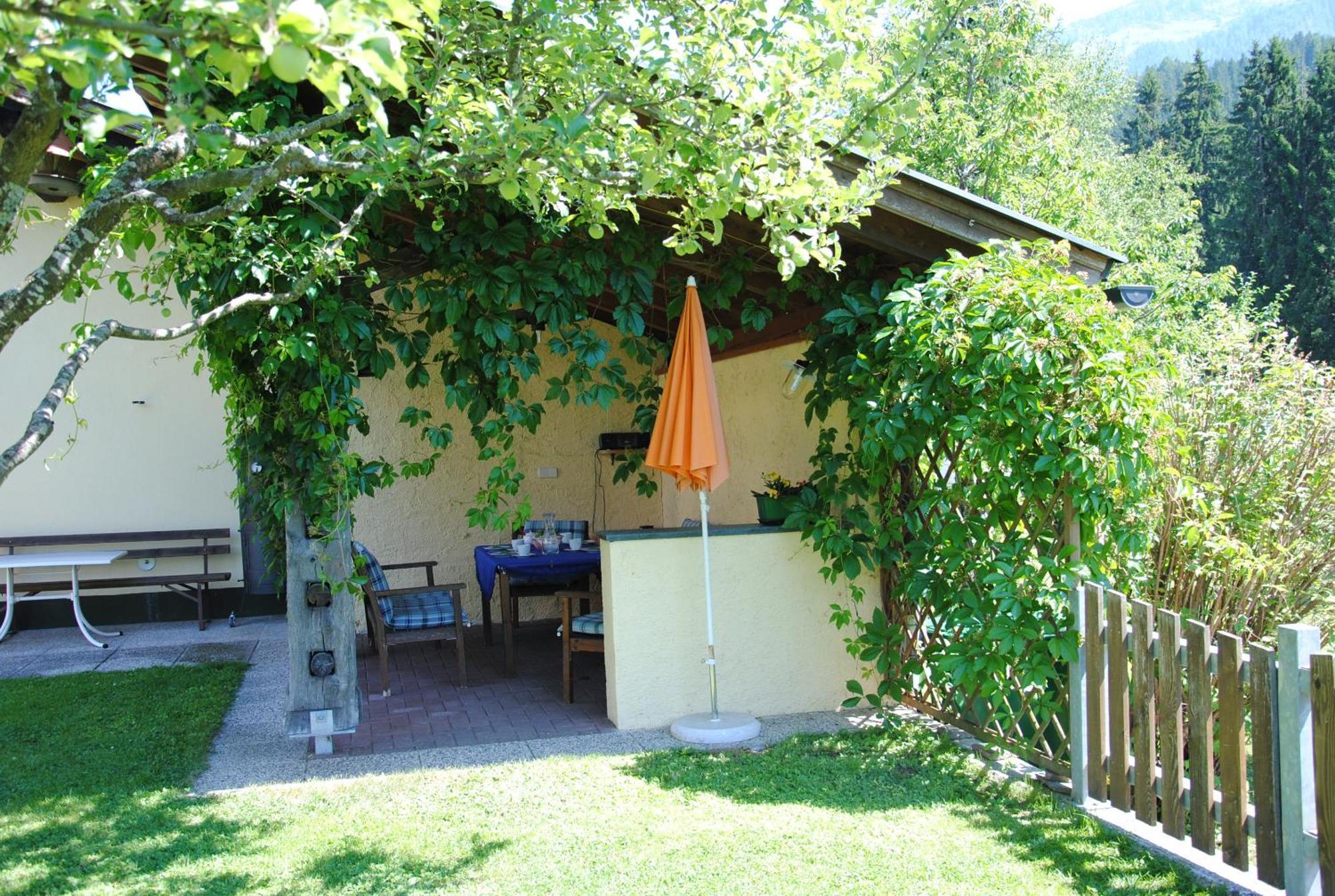 Ferienwohnungen Berger Kotschach-Mauthen Exterior foto